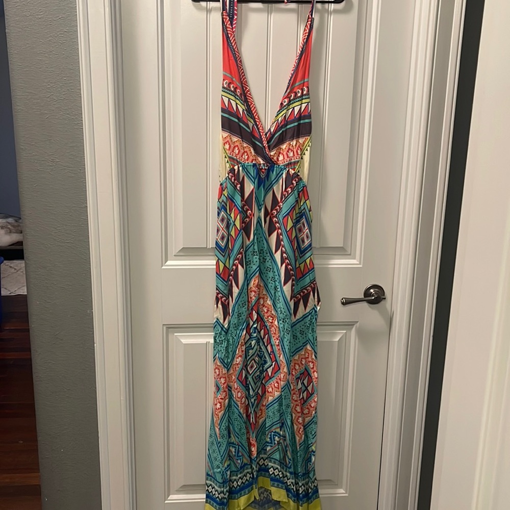 Fun colorful boutique Maxi dress!